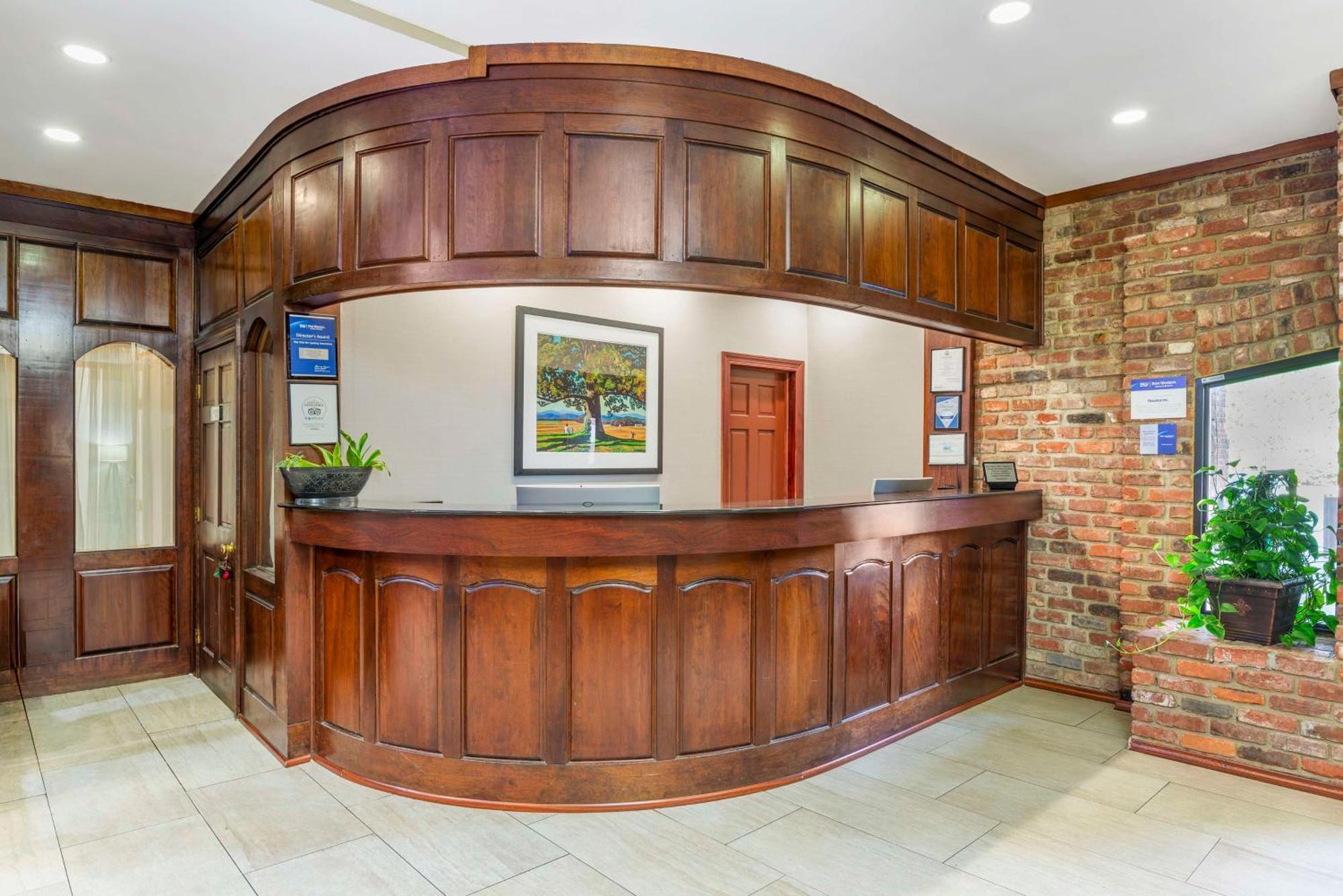 Best Western Plus Governor'S Inn Richmond Midlothian Eksteriør billede