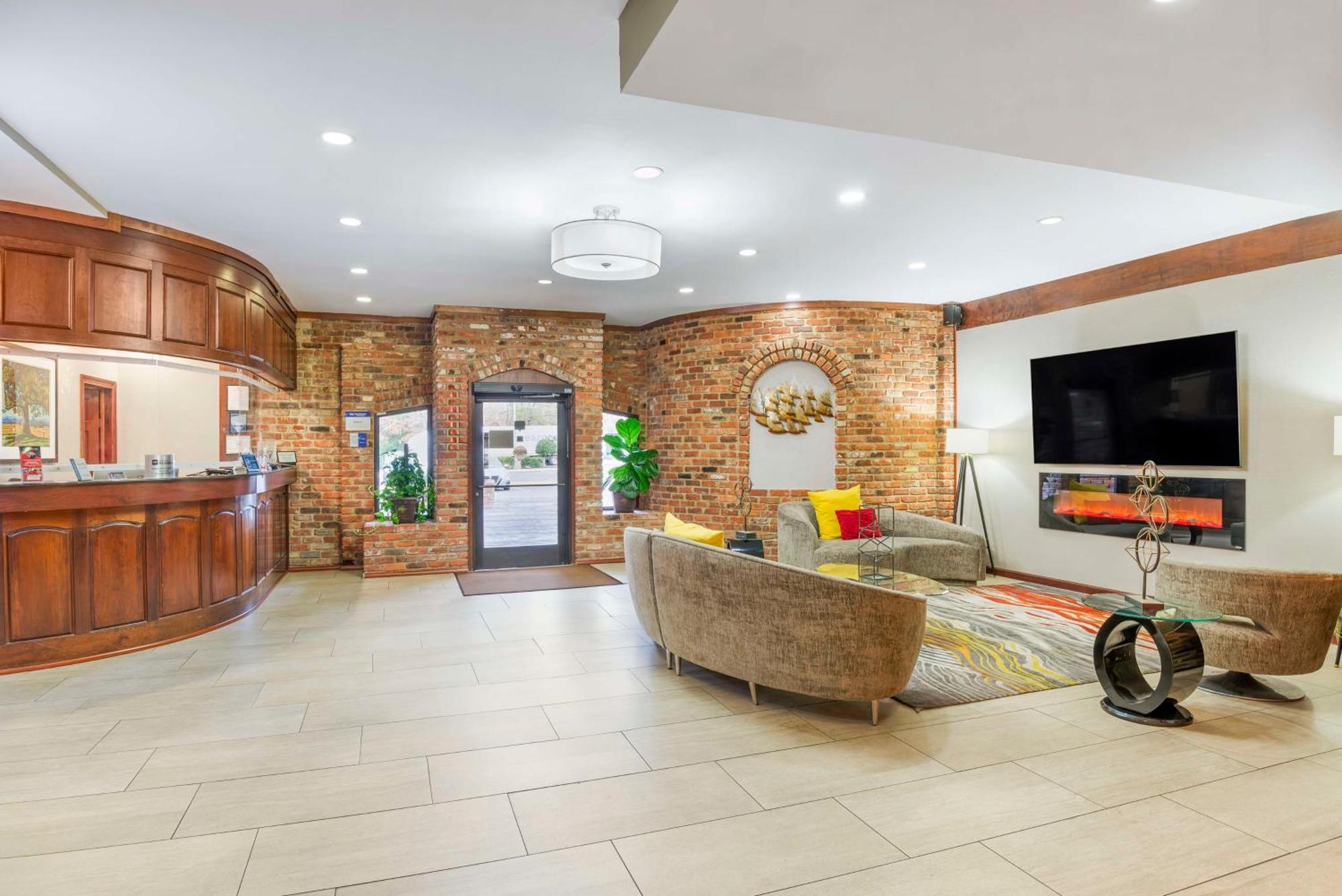 Best Western Plus Governor'S Inn Richmond Midlothian Eksteriør billede