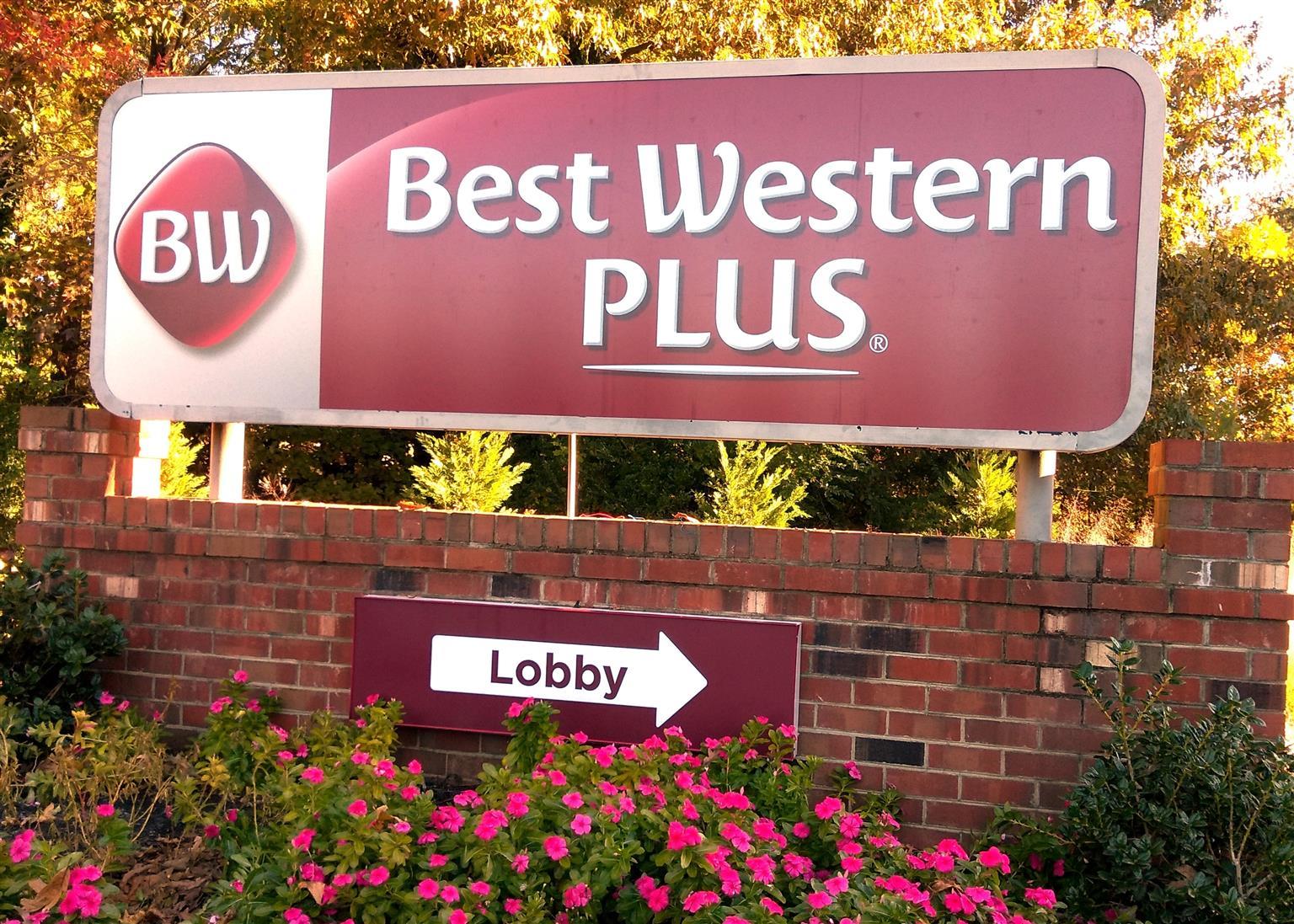 Best Western Plus Governor'S Inn Richmond Midlothian Eksteriør billede